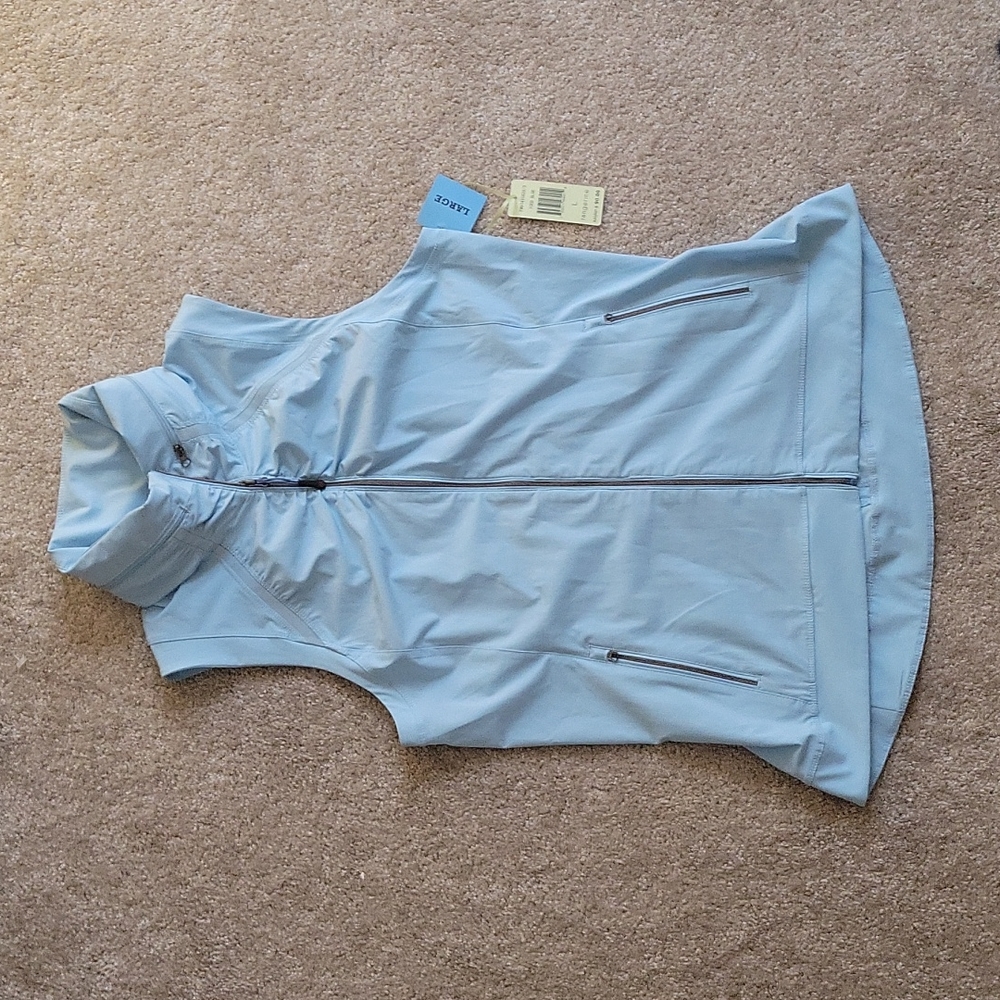 Ice blue vest from tangerine